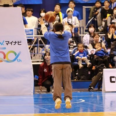 成人済
Twitter5年目
2017-2018シーズン後半からシーホース三河ブースター🌊🐴
タツヲクラブ5年目🏴
無言フォロー等失礼します😣
無断転載等厳禁🚫
『安全に楽しく』をモットーに呟きます💬
よろしくお願いします
#シーホース三河
#TTW🏴
#Bリーグ
#AkatsukiJapan