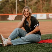 Raegan Brady (@raeganbrady) 's Twitter Profile Photo Raegan Brady (@raeganbrady) 's Twitter Profile Photo