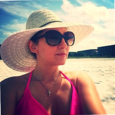 Librarian 📚 History enthusiast 🏰All things Bravo! 👜🛳️ “Be nice to archivists, they can erase you from history .” -EUC