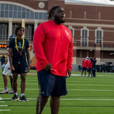 Running Backs Coach at @CSHSPanthersFB #BOB. You can make more than Spaghetti and Alfredo. TxSU Alumnus 👨🏾🎓