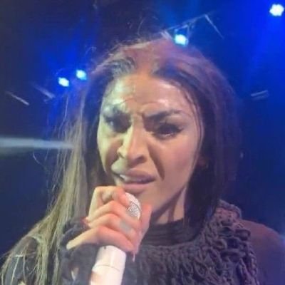 vynczs_'s profile picture. eu nem sei mais o que soul ou o que serei 
💋✨