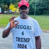 König der Aluhüte Reloaded (@kingmugabekongo) Twitter profile photo