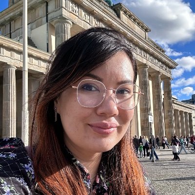 🇧🇷Staff Software Engineer, https://t.co/8XKO70IWu0. in Computer Science, nerd nas horas vagas, apaixonada por tecnologia e gatos | she/her/ela | Prima da @ksriness