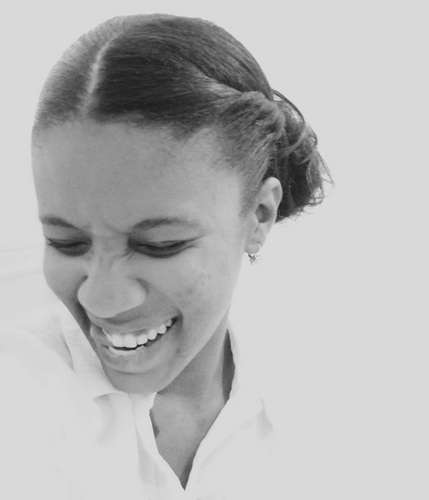 thaissapoubel's profile picture. Administradora, marketeira e carioca!