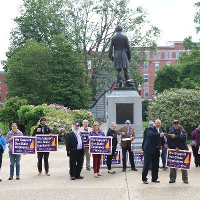 a labor advocate based in Concord, N.H., who is sympathetic to outside candidates