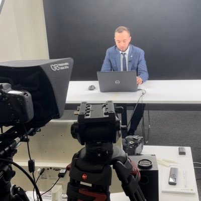 RepnikovArtem's profile picture. Trading, investment, economics