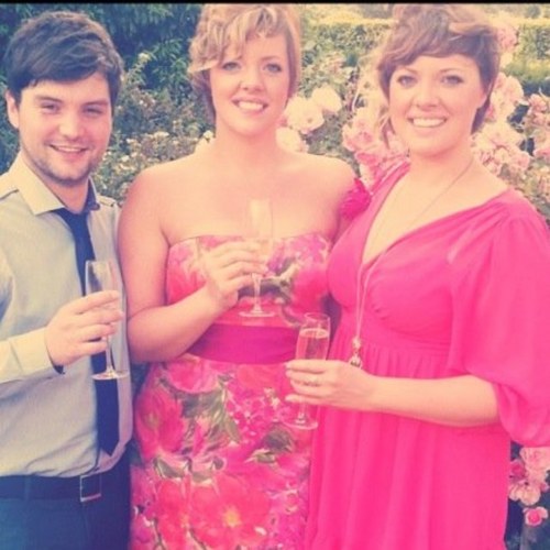 Twinset_pearls's profile picture. We are a trio of singers with a relaxed 'live lounge-esq' sound, available for any funtion and catering to your needs!!