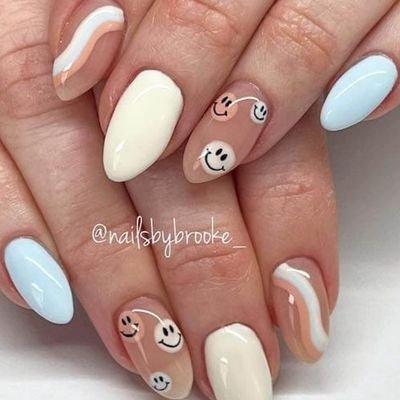 Omolabake_Ak's profile picture. 