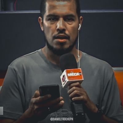 periodista deportivo, cubriendo las actividades de Guarani y Nacional p/ radio 1ro de Marzo,Deporte Total, papá de Mindy y Mely. Dios siempre Tiene el Control.