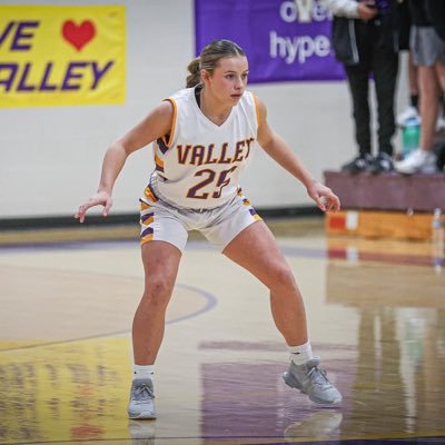 Ella Thompson Profile