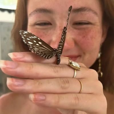 eclipselvnaire's profile picture. ⠀⠀⠀⠀⠀⠀⠀⠀roleplay parody account.