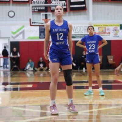 Class of 2025 | Anthony Wayne High School | Legends U 17U | 6ā1 Guard | 4.5 GPA |
