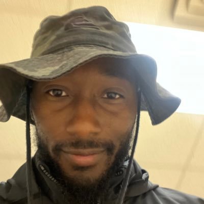 🏈Defensive Back Coach/🏃🏾‍♂️💨🥇Sprinter Coach @ Norman high school. #UCOFootballAlum