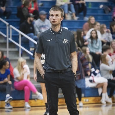 Boyle County Assistant Basketball Coach 🏀| BNG ELITE AAU @bngelite| @12thSports | @BoCo_Basketball #Family #BoCo #Faith #Country🇺🇸 #DubNation🏆