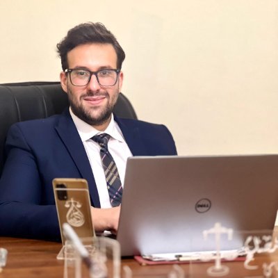 محامي ومستشار قانوني   ومؤسس لشركة المصلح للمحاماة والاستشارات القانونية فى مصر و السعودية