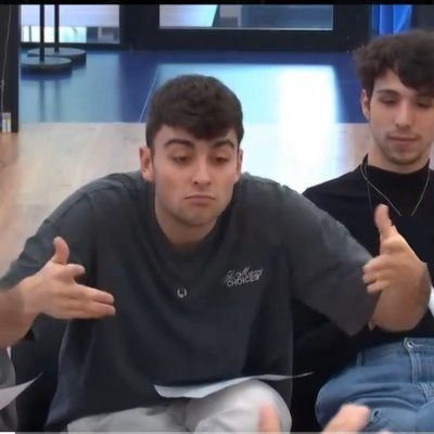 sísí, sí, sí, AHJAJA, sí, a ver yo... sí, sí, la verdad que sí