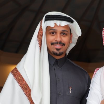 تاجر صغير | مُهتم في #التجارة_الالكترونيه #التسويق_الالكتروني | بكالوريوس تقنيات تعليم | مؤسس @squalonerosa