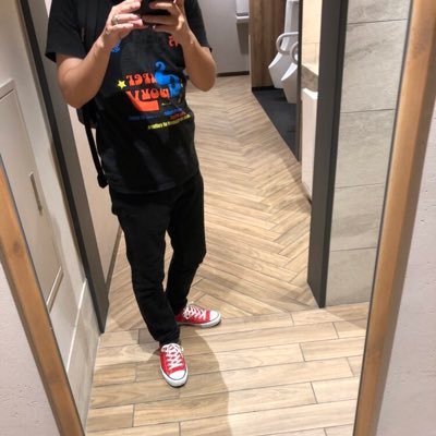 edit3000's profile picture. ややPTSDを背負って生きる人