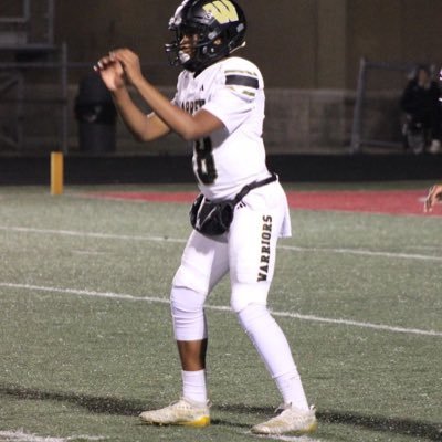 Student Athlete Warren Central Football For Warren Central FB: 5'10 170.6 QB email: Isiahcarmoma10@icloud.com