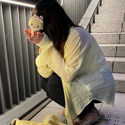 趣味で先生やってたら4年目になってました✌️
🍓👑への愛をひたすらふりまき、TLで暴れ散らかすアカウント(💛くん寄り箱推し)/成人済/社会人りすなーです🙌
寝オチがデフォルト( ˘ω˘ ) ｽﾔｧ