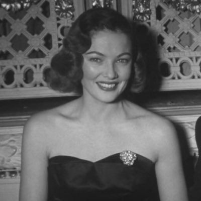 phryneefisher's profile picture. private for @elenacparker