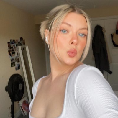 caelenallen's profile picture. 23 | toronto | (she/her) cares too much about the la kings, taylor swift, f1 and indycar. no.1 laf defender.