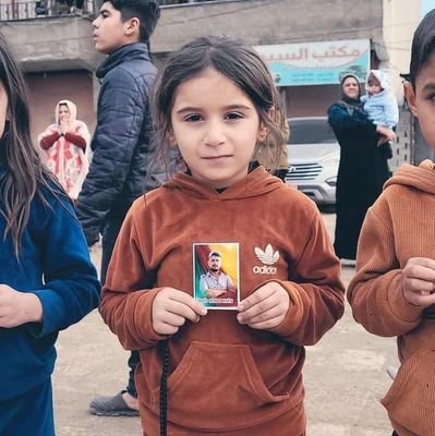 Women's revolution as an antidote to capitalism

➡️ Jineolojî, Frauenkämpfe & revolutionäre Theorie
➡️ twittert aus Rojava
➡️ building https://t.co/dtPZShNXPa