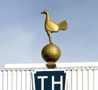 Live in Dubai, business turnaround specialist, expert in leasing and rental, love the Middle East for the weather.Spurs fan, likes great wine, iPad, having fun.