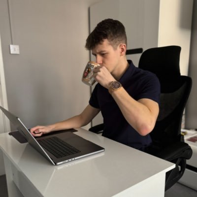 MAXFV9's profile picture. THE RONALDO OF MARKETING