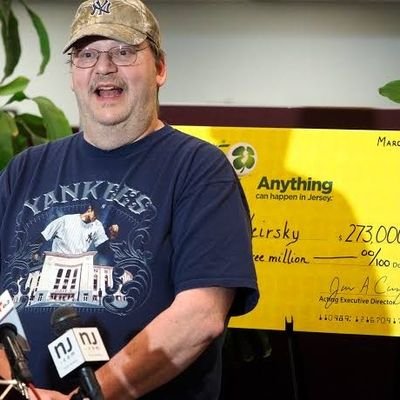 I’m Michael J Weirsky the $273 million dollars New Jersey 2022 lottery winner am giving out $30,000.00 to the luckiest people’s GOD BLESS YOU ALL!!!