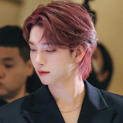 shumairxce's profile picture. he makes me feel like a lana del rey song. / moved!