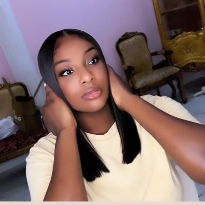 Tweet watching ass bitches , WELCOME too my twitter 😌 new page btw .....