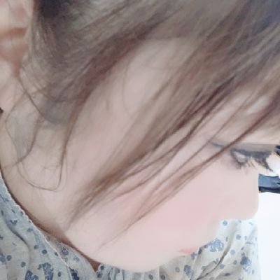 ダイエッターですが☺️なかなか痩せません☺️いつか絶対綺麗になるので私を見て笑顔になってくれたら嬉しい☺️🫶
日本人、女性
キックボクシング.156.80超え
人生MAX103