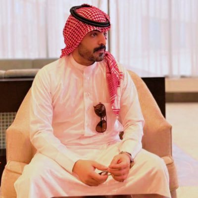 إن سألت عني مئة شخص، ستجد أمامك مئة رأي، أنا لا أطرح شخصيتي مع الناس، أنا أجاري عقولهم.