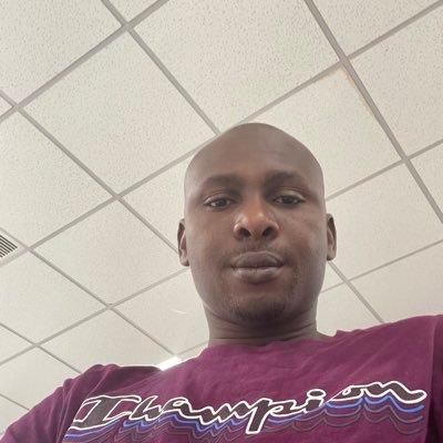 Areacommander's profile picture. easy-going, cultured, make friends easily, talk a lot. I'm always ready to learn, but I do not always like being taught. Hit the button @Arsenal #Nestle