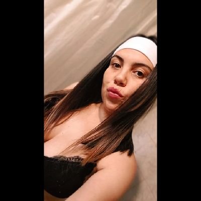 yesica717981568's profile picture. 