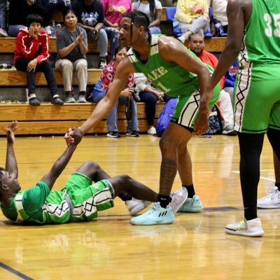 {6,5} {205} { CG/Wing } insta- @ curly3xd 🎯 - @EMCC_MBBALL                                        ACT:20 Ranked:#31 in MS