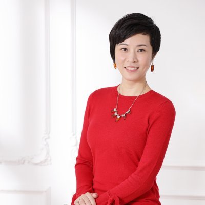 finnielu's profile picture. AI Marketing Trailblazer | Global GTM Strategist | Fractional CMO | Founder of ActionLight Marketing | Building a stealth-mode SaaS product with spark