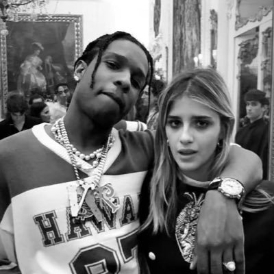 taylver's profile picture. 