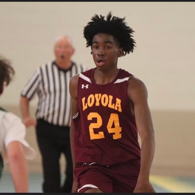 Loyola Academy / 2026 /6’2 wing🏀/Cell: 312-852-7177 - 3.5 GPA