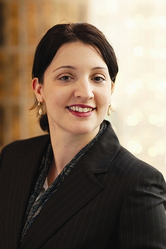 AngieDeRosa's profile picture. Conference producer schooled in economics and management.