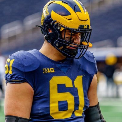 |OT @ The University of Michigan 20-23| Grad Transfer O-Line with Two Years of Eligibility. 6’7 295