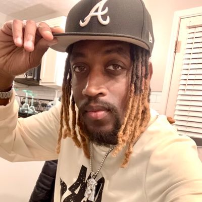 Official Page Of King Myrical. *Soul Hip Hop Recording Artist, Motivational Speaker, & Prodfather. For Bookings & Collabs email myricalwork@yahoo.com