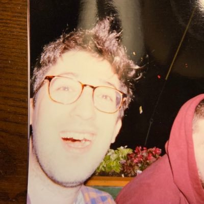 yellowsdn's profile picture. my favorite taylor swift song is The way I loved you