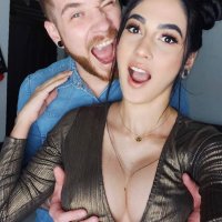@HotKingAndQueen (@king_openmind) 's Twitter Profile