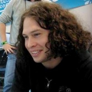 RayToro_RP's profile picture. With someone wonderful.