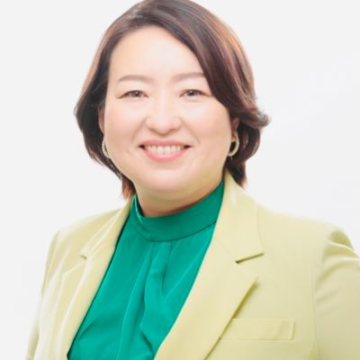 前ー東京都議会議員2期（中野区選出）、都民ファーストの会代表、小池百合子衆議院議員元公設第一秘書（秘書6年）行政書士 /宅建士/防災士/ 2017年初当選2021年再選。元警察消防委員会副委員長、参院選出馬。座右の銘『報恩感謝』好物はたこ焼きと焼き鳥。人工受精で第一子帝王切開出産👶現在小池都知事秘書に一旦戻ってます。