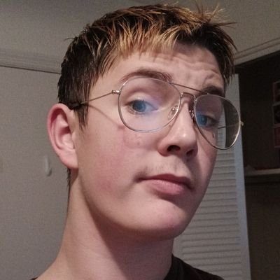 SpringedSkull69's profile picture. 15
Sophomore