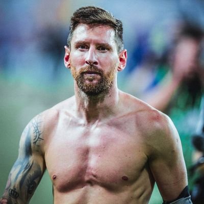 Me gusta mucho leo Messi y quiero hacer vídeos y publicidad de el