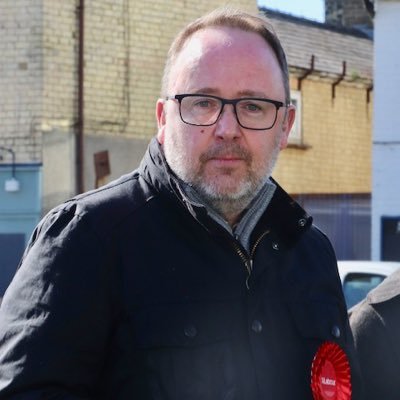 Proud husband of Sue & father of Jack & Beth. Life long Man United fan. Labour activist & vice-chair/campaigns South Cambs. Let's get Britain's future back. 🌹